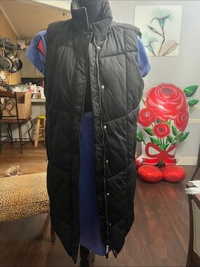 Avec Les Filles Black Long Puffer Vest